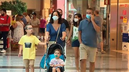 COVID-19: Οι χώρες οχυρώνονται κατά της παραλλαγής Ο