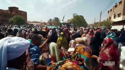 ...رئيس وزراء السودان في مواجهة حلفائها...