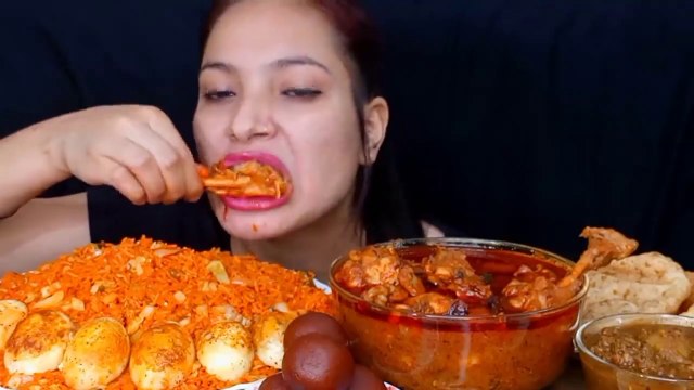 Asmr Eating Extra Spicy 1Kg Chicken Curry, Schezwan Fried Rice, Fried Egg, Chole Bhature | Asmr Mukbang | Foodie JD