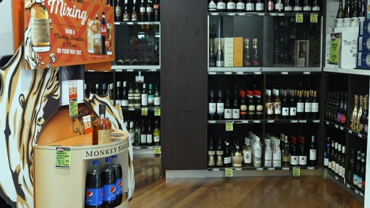 Australian sparkling wine makers hoping to capitalise on the Champagne Shortage