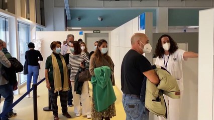 "Остановить вирус, не останавливая экономику"