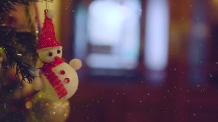 Greene King Pubs Invite Locals to Sing Jingle Bells for a Free Pint