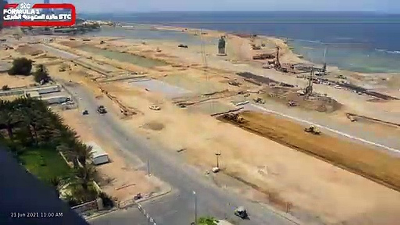 Timelapse de la création du circuit d'Arabie Saoudite d'Avril à Décembre 2021 #SaudiArabianGP #F1