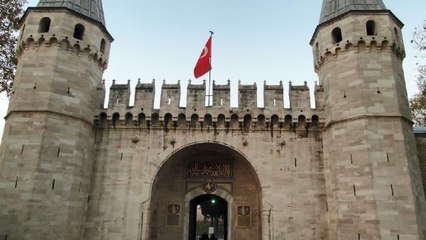 FATİH KÖŞKÜ'NDE ÇÖKME RİSKİNE NEDEN OLAN BİN 500 TONLUK BETON YÜKÜ KALDIRILDI