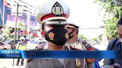 Kecelakaan Bus Transjakarta Tabrak Pospol PGC Cililitan Jakarta