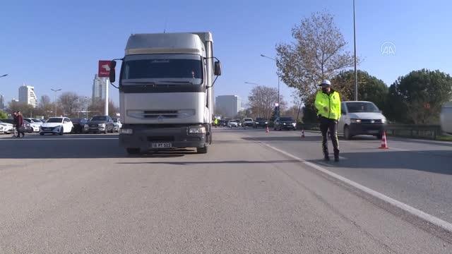 Polis ekipleri kış lastiği denetimi gerçekleştirdi