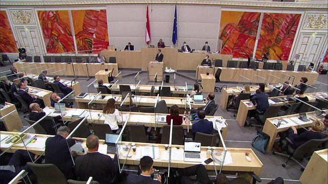 Бывший канцлер Австрии Себастьян Курц объявил об уходе из политики