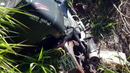 Moto é encontrada em buraco e Polícia Militar é acionada para verificar situação; Dono não foi localizado