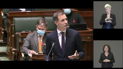 Alexander De Croo réagit au rapport du GEMS : "La vaccination seule ne suffit pas"
