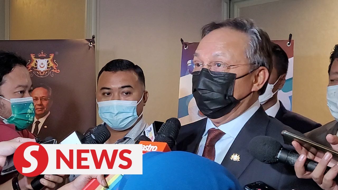 Redelineating electoral boundaries is not off the table, says Johor MB in response to Undi18