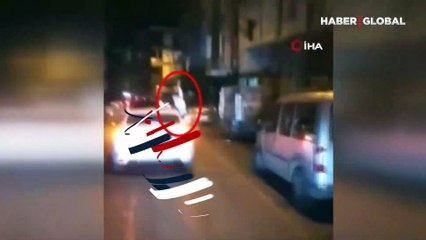 Descargar video: Sultangazi'de konvoyda havaya ateş açan maganda kamerada