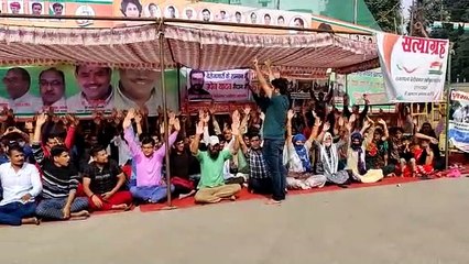 भगवान की तस्वीर गंदगी में रख कर रहे फंसाने का प्रयास: उपेन यादव