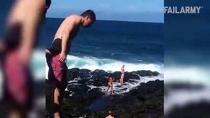 12_People-Vs-Nature-Fails-Crazy-Weather-Caught-on-Cam