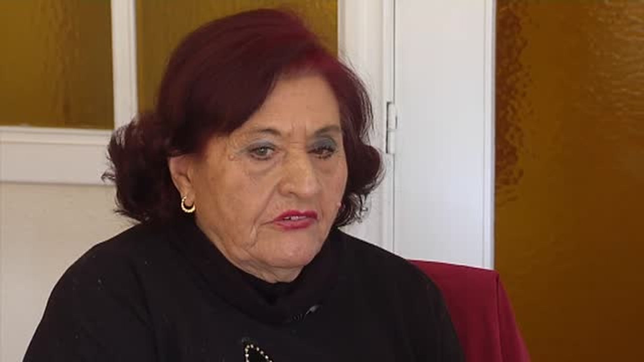 Una mujer desahuciada 'por tener perro' recupera su vivienda tras una orden judicial