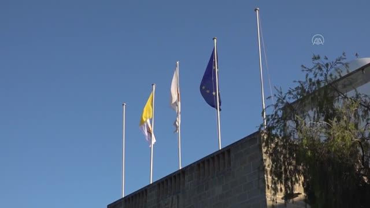 Papa Franciscus'un Kıbrıs Rum Kesimi temasları başladı