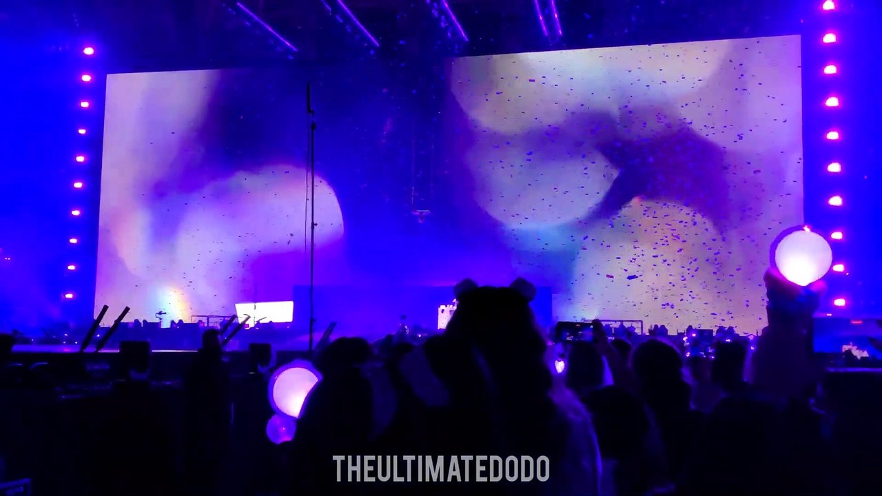 Life Goes On Fancam BTS Permission to Dance PTD in LA Concert Live