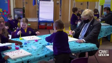 İngiltere Başbakanı'nın başı belada