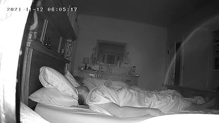 Cat Gives Guy Wet Wake-Up Call