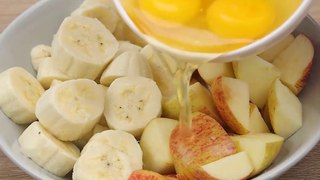 Mix bananas, apples and eggs!