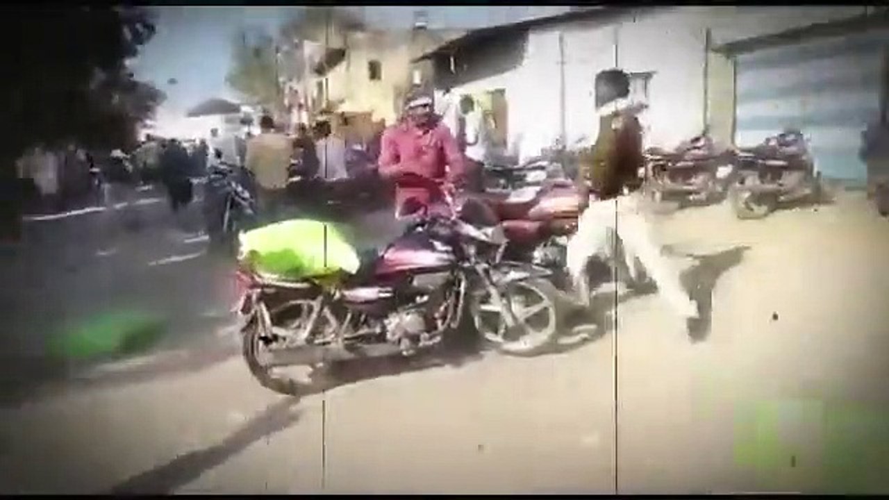 किसानों पर भयंकर लाठी चार्ज_ भारी बवाल हो गया_ BJP पर फूटा किसानों का गुस्सा