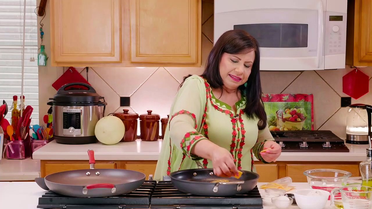 Easy Breakfast Idea! Mc Donald’s Sausage Mc Griddle Sandwiches Recipe in Urdu Hindi - RKK