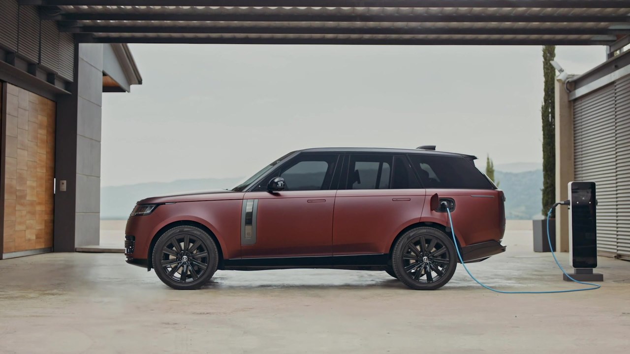 2022 New Range Rover PHEV Preview