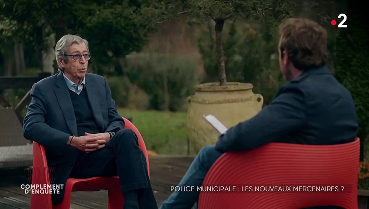 La colère froide de Patrick Balkany hier soir dans Complément d'enquête: "Je connais vos méthodes à France 2 ! Si vous croyez tout ce qui est écrit mon pauvre ami..."