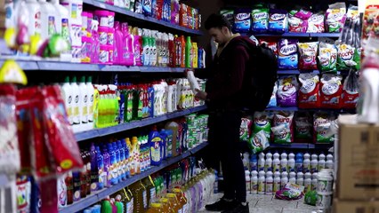 El colapso de la lira turca hunde la economía del noreste de Siria