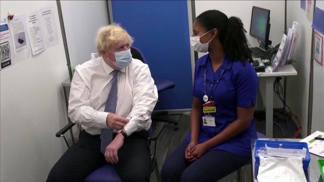 Boris Johnson recieves Covid-19 booster jab and urges others to do the same