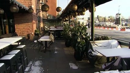 Boris Johnson zu Omikron: "Nicht gleich alles stornieren!"