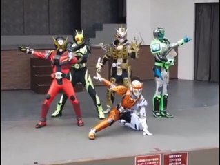 ニャン カボチャの動画 Dailymotion