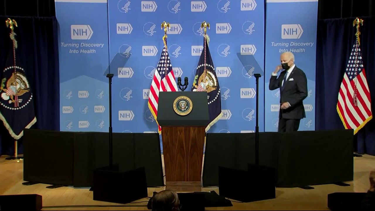 Biden: "Nuove regole-Covid per l'ingresso negli Usa"