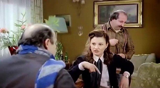 Lino Banfi scene migliori - Film Vieni avanti cretino 1982 - ho fame voglio mangiare interrogatorio dal cugino Gaetano