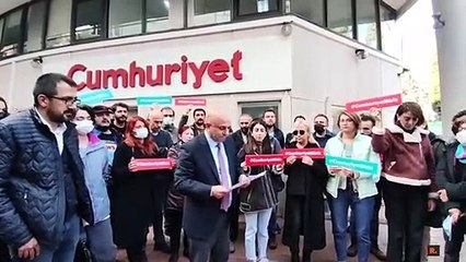 Aykut Küçükkaya, Cumhuriyet'ten istifa etti