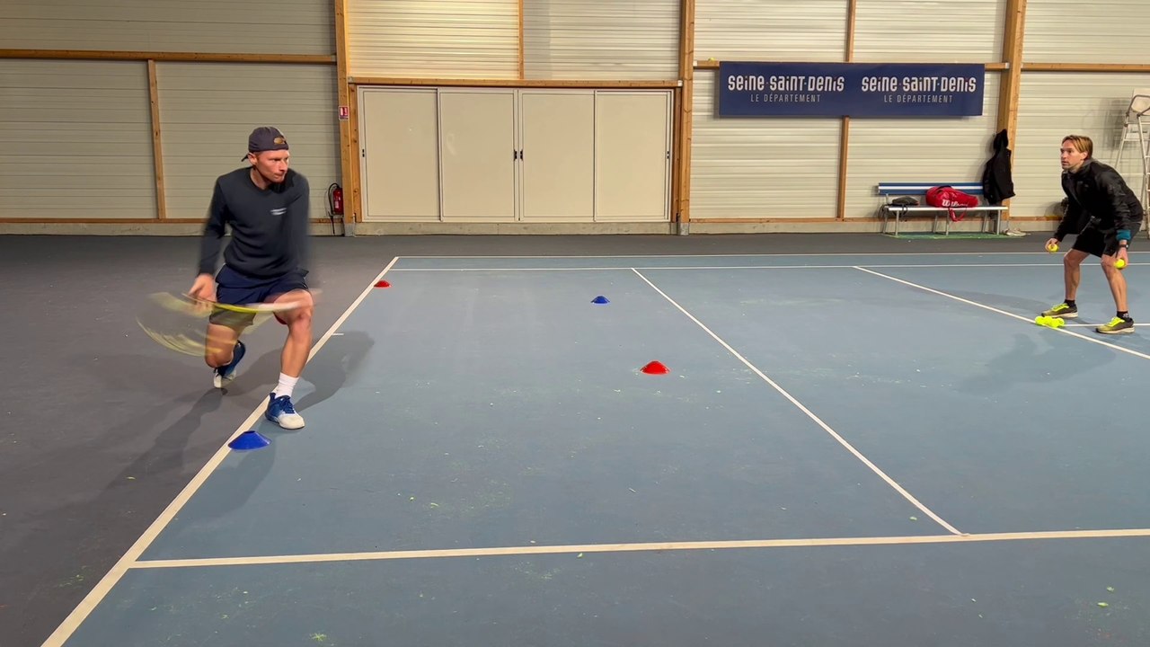 Prise d'informations et tennis