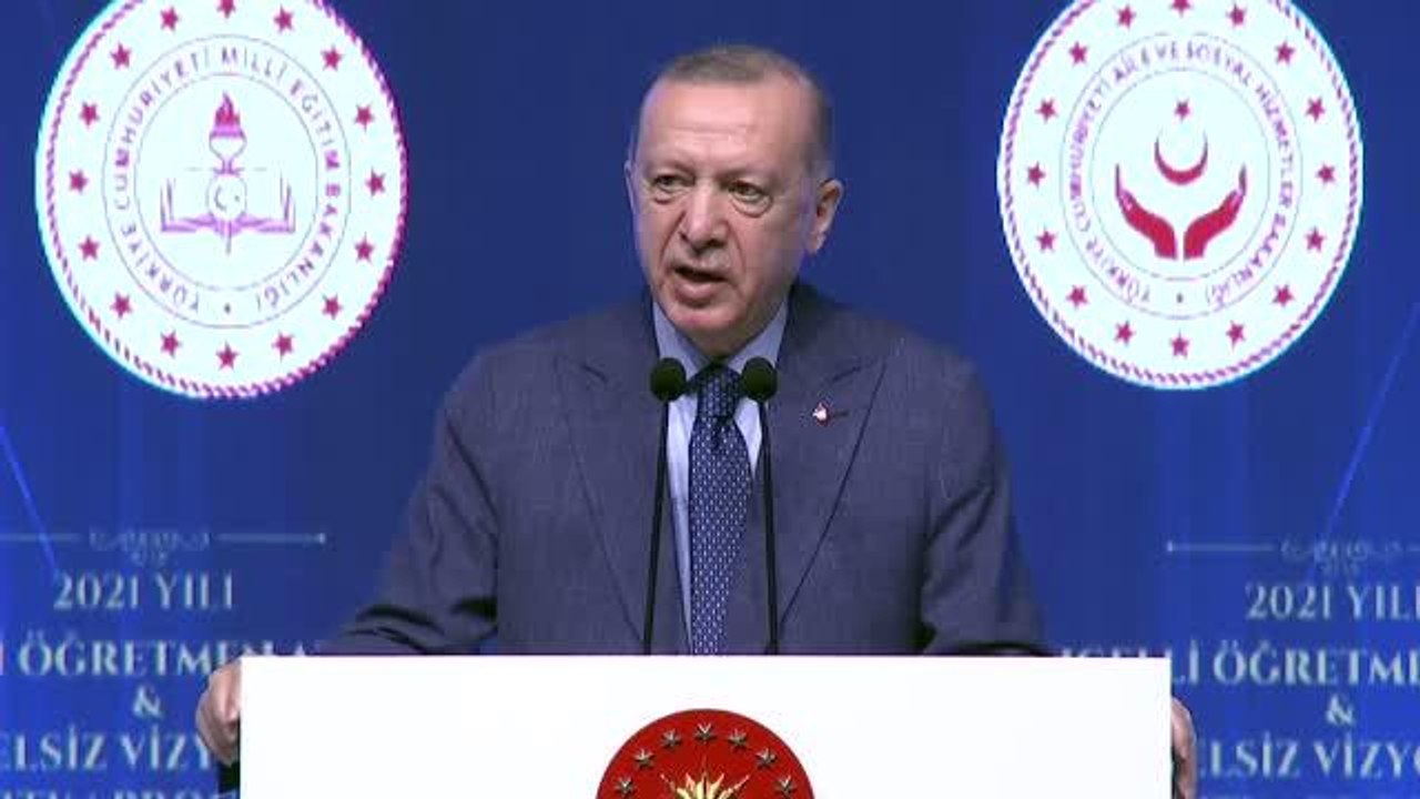 Cumhurbaşkanı Erdoğan: "Hazırlıklarını tamamladığımız Öğretmenlik Meslek Kanunu'nu inşallah çok kısa sürede TBMM'nin takdirine sunacağız"