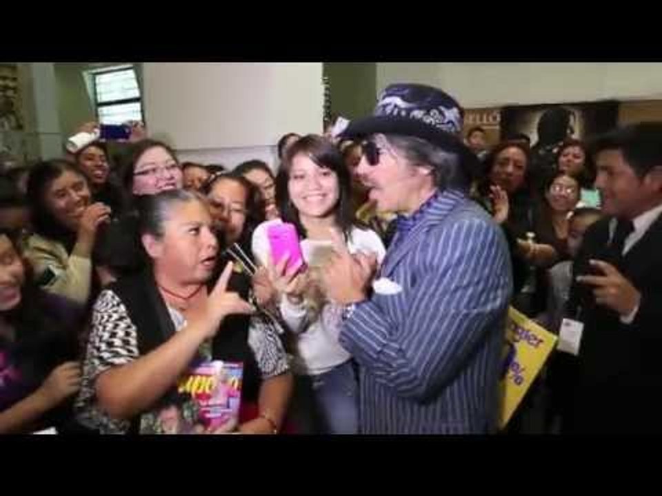 Exitosa firma Soy Grupero con Diego Verdaguer