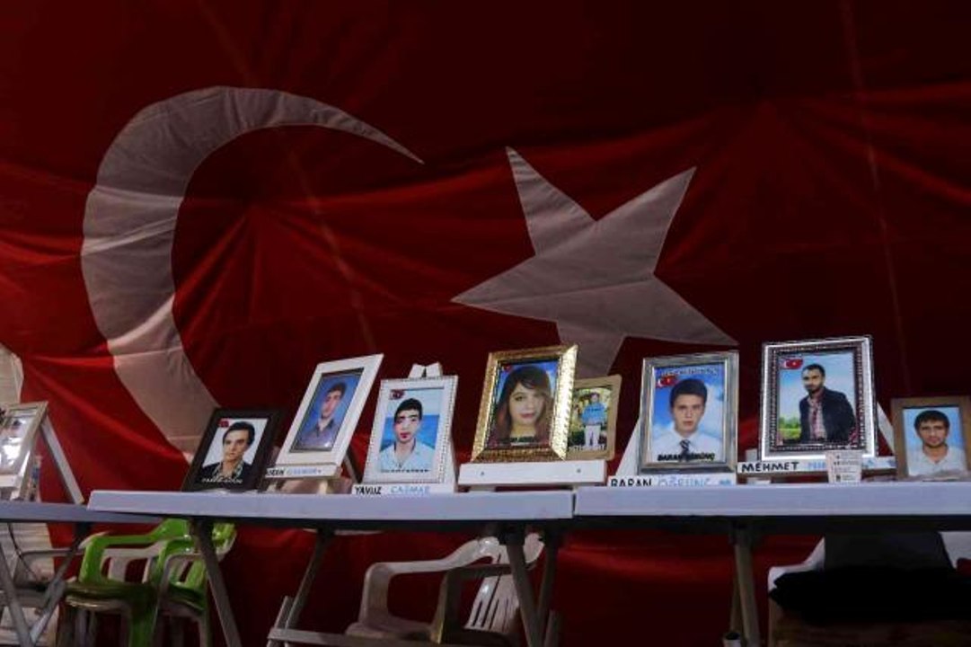 İki hafta HDP binasına giren gençten 7 yıldır haber alınamıyorAilelerin direnişi sürüyor