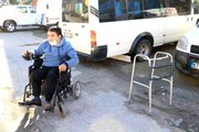 Doğuştan yürüme engelli Yaşar, yürüme hayaliyle yaşıyor