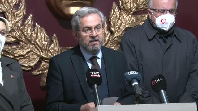Prof. Dr. Ünüvar: (Güldal Akşit'in vefatı) Solunum yetmezliği ve çoklu organ yetmezliğinden vefat etti