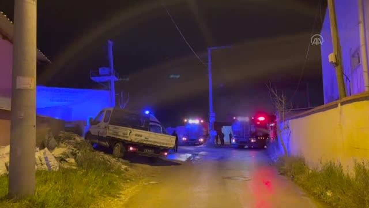 Son dakika haberleri | Geri dönüşüm fabrikasında çıkan yangın söndürüldü