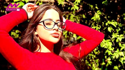 Urfi Javed's Bold & Sultry Photoshoot Set Internet Ablaze Again