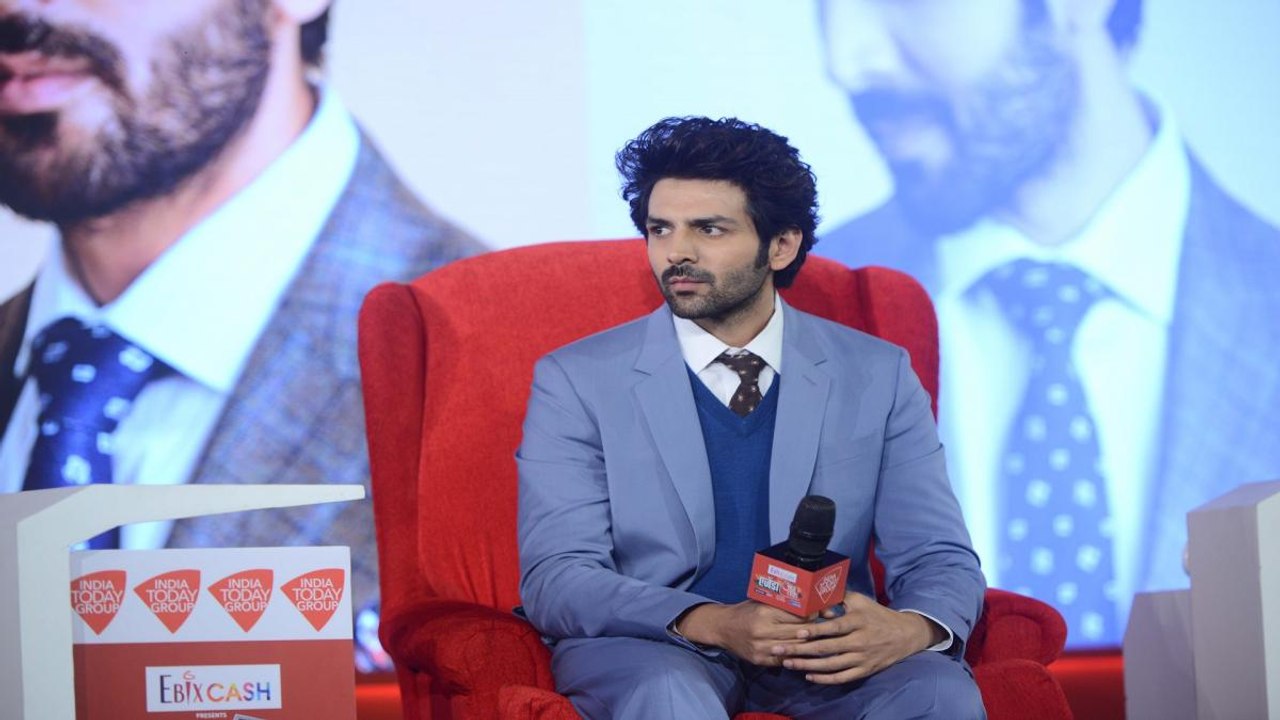 Out of big camp of bollywood? Kartik Aryan replies