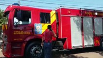 Fiação elétrica de carro pega fogo e Corpo de Bombeiros é acionado ao São Cristóvão