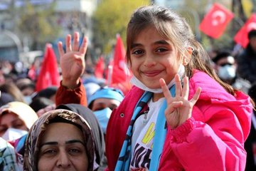 Son dakika! Bakan Varank: "Biz Siirt'i hiçbir zaman yalnız bırakmadık"