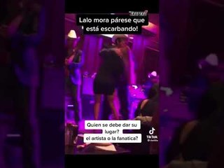 Usuarios reviven video de #LaloMora manoseando a una fan, durante una presentación.