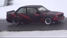 BMW E 30 TURBO  -circuit de l enclos - vidéo lulu du jura