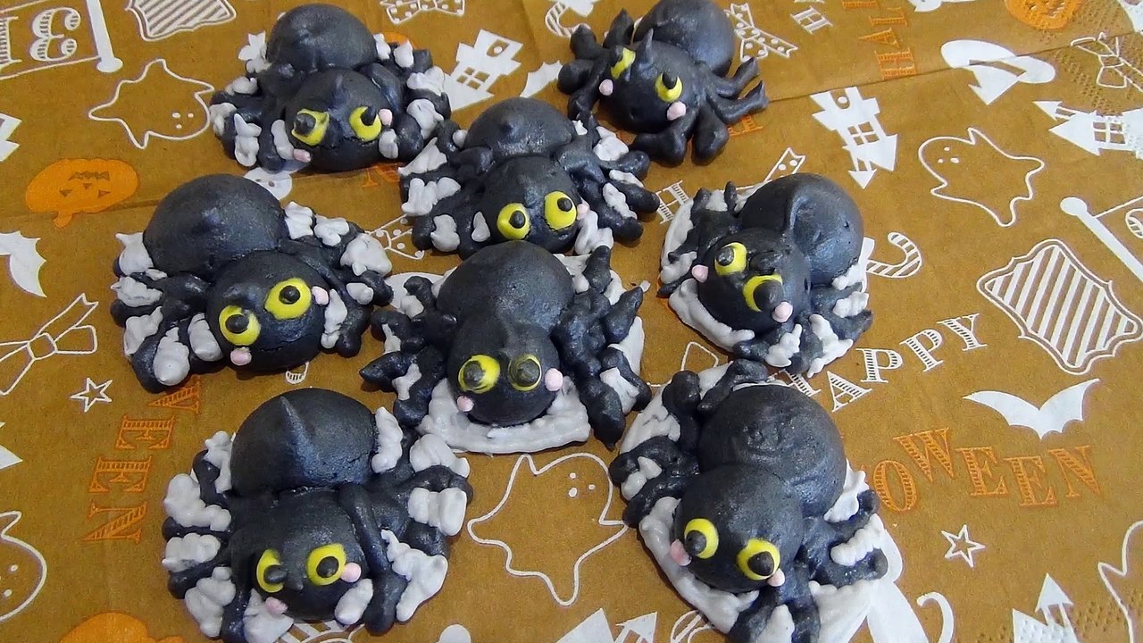 【かわいいメレンゲクッキー】クモ／ハロウィン【 Meringue Cookies 】 Spiders for Halloween 머랭쿠키　馬林糖/蛋白脆餅