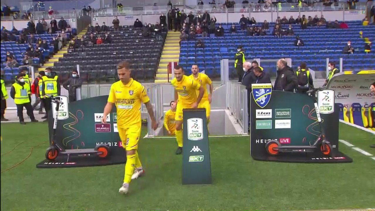 Frosinone v Pordenone