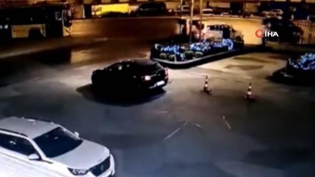 Son dakika haberi... Şişli'de nefes kesen kovalamaca: Polisten kaçan torbacı ve müşterisi böyle yakalandı